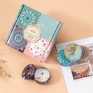 Juego de Velas Aromáticas Angju, Cera de Soya en Lata, Diseño de Flores Secas, 4-12 Horas de Duración, Velas Decorativas para Aire Fresco - Product Image 1
