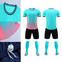 Kits d'entraînement d'équipe sublimés avec logo personnalisé Shorts Shirt Ensembles complets uniformes Maillots de football Vêtements de football pour hommes
