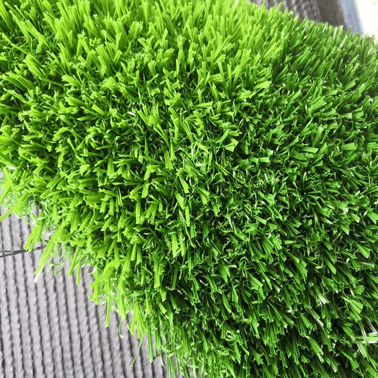 China de fábrica directamente venta hierba verde campo de fútbol artificial césped sintético en stock