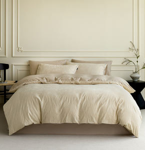 Set di biancheria da letto e copripiumino in tessuto spesso interamente in cotone grande Jacquard Set di biancheria da letto in quattro pezzi - Product Image 1