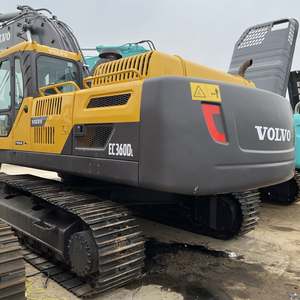 Excavadora sobre orugas Volvo Ec360dl usada en excelentes condiciones de trabajo en alta eficiencia y precio razonable en stock para la venta. - Product Image 1