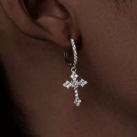 Luxuriöse S925 Silber Zirkon Iris-Blumen-Kreuz Charm-Ohrringe Unisex Verstellbar für Hochzeit und Geschenk