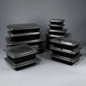 厚重的黑色底座可重复使用的饭盒，用于带盖的食物存储餐食准备容器