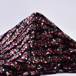 नई भारी उद्योग कशीदायुक्त जाल पोशाक कपड़े के साथ बीड्स कढ़ाई ऊर्ध्वाधर पट्टियों और ग्लिटर बुनाई शादी की पोशाक - Product Image 5