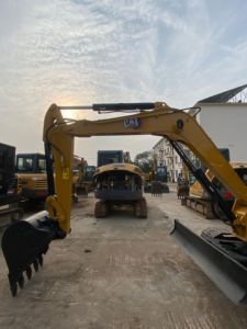 Excavadora Usada Caterpillar 306 de 6 Toneladas, Miniexcavadora Hidráulica de Orugas, Original de Japón, Buen Estado, Pocas Horas de Uso, Económica - Product Image 4