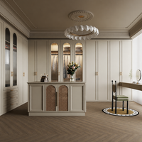 Îlot de rangement multifonctionnel personnalisé et espace de rangement pour montres pour l'aménagement intérieur contemporain