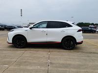Véhicule électrique conduite à droite, véhicules électriques à énergie nouvelle, voiture électrique EV fabriquée en Chine, Dongfeng Forthing Friday