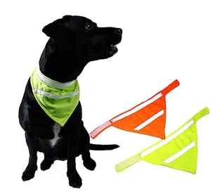Треугольная бандана для собак, светоотражающий шарф для собак, безопасный светоотражающий нагрудник для собак и кошек, высокая видимость для прогулок ночным питомцем