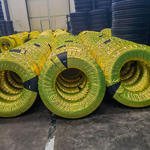 HUMSUNG Nouvelle Arrivée Pneu Radial Solide Sans Chambre à Air pour Camion Poids Lourd TBR 11R22.5 11R24.5 pour Remplacement/Réparation - Product Image 5