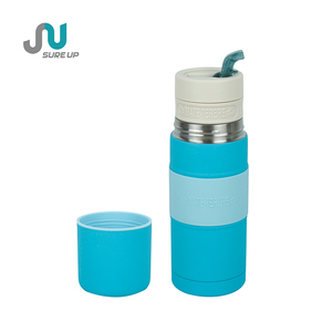 Bouteille isotherme sous vide en acier inoxydable 500ml 700ml 1000ml avec filtre à thé et paille – Isolation thermique de plus de 24 heures - Product Image 2