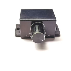 Contrôleur de <span class=keywords><strong>volume</strong></span> audio pour voiture, amplificateur de niveau avec câble d'extension AUX 3,5 mm de 5 m, kit de contrôle du bouton de basses - Product Image 5