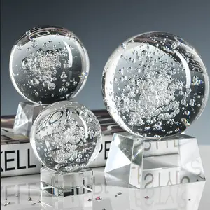 Regalos transparentes <span class=keywords><strong>de</strong></span> dibujos animados 30 40 50 60 80 90 100mm Bola <span class=keywords><strong>de</strong></span> <span class=keywords><strong>cristal</strong></span> <span class=keywords><strong>de</strong></span> Navidad Bola <span class=keywords><strong>de</strong></span> <span class=keywords><strong>cristal</strong></span> natural 3D con burbujas - Product Image 1