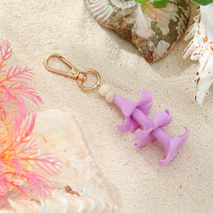 Gantungan Tas Gaya Hawaii Terbaru, Bunga Puakenikeni dari Tanah Liat Polimer dengan Manik-Manik Kayu, Liontin Tas & Gantungan Kunci untuk Sehari-hari - Product Image 6