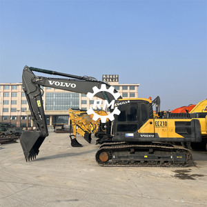 Excavatrice Volvo EC210D d'occasion en stock, pelle de construction sur chenilles à haut rendement, garantie d'un an, composants de base, moteur, pompe à moteur - Product Image 3