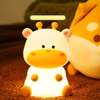Adorable Veilleuse en Silicone en Forme de Cerf, Lampe de Chevet LED Rechargeable à Changement de Couleur RGB avec Contrôle Tactile pour Chambre d'Enfant et Crèche