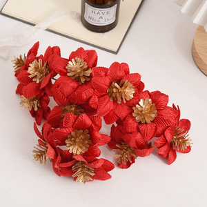 ของตกแต่งคริสต์มาส ช่อดอกไม้ไหมสีแดงทองจำลอง สำหรับทำพวงหรีด DIY ของตกแต่งต้นคริสต์มาส ขายส่ง - Product Image 1