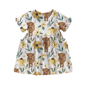 فستان بناتي الأكثر مبيعاً من قماش التريكو المضلع مع جيوب كبيرة بتصميم عصري أنيق - Product Image 6