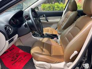 Xe gia đình Mazda 2013 tiết kiệm nhiên liệu - Cửa sổ trời toàn cảnh, 5 chỗ, ghế chỉnh điện - Product Image 4