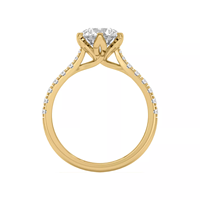 Bague de mariage solitaire en or massif 18 carats avec diamant central rond, tige torsadée fendue, pierres pavées latérales et détails Milgrain