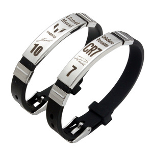 Pulsera de Silicona y Acero Inoxidable CR7, Lionel Messi, <span class=keywords><strong>Cristiano</strong></span> <span class=keywords><strong>Ronaldo</strong></span>, Neymar, Estrella de Fútbol, para Hombre, Niño, Regalo para Fanáticos de la Copa <span class=keywords><strong>Mundial</strong></span> de Fútbol - Product Image 5