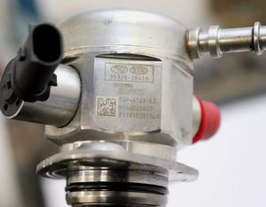 35320-2B410 35320 2B410 353202B410 BOMBA DE COMBUSTIBLE DE ALTA PRESIÓN para <span class=keywords><strong>Kia</strong></span> <span class=keywords><strong>ProCeed</strong></span> 1,6 T-GDI <span class=keywords><strong>GT</strong></span> - Product Image 4