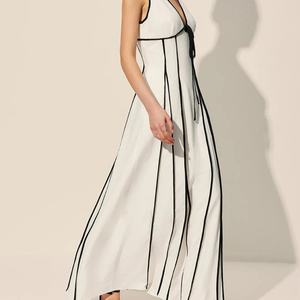 Vestido Maxi de Lino y Algodón Personalizable para Mujer, Estilo Retro Vintage con Tirantes y Ribete en Contraste, Gran Venta - Product Image 2