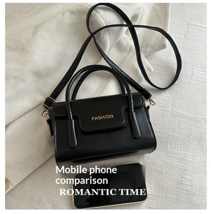 <span class=keywords><strong>Sac</strong></span> <span class=keywords><strong>à</strong></span> <span class=keywords><strong>main</strong></span> mini en cuir PU pour femme avec double poignée, sacs <span class=keywords><strong>à</strong></span> bandoulière carrés pour le quotidien, les trajets et le shopping - Product Image 4
