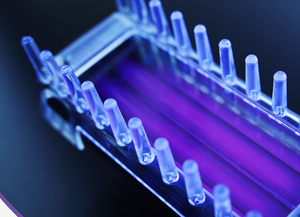 เครื่องฉายแสงบำบัดผิวหนังรุ่น Kernel KN-4003BL2D จากโรงงาน Kernel ได้รับมาตรฐาน CE  แบบ Narrow Band 311nm UVB สำหรับการบำบัดด้วยแสง  พร้อมหลอดไฟเลเซอร์เอ็กไซเมอร์ - Product Image 6