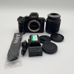 กล้อง <span class=keywords><strong>Sony</strong></span> <span class=keywords><strong>Alpha</strong></span> <span class=keywords><strong>7</strong></span> <span class=keywords><strong>III</strong></span> A7M3 ฟูลเฟรม พร้อมเลนส์ 28-70 มม. OSS ความละเอียด 24.2MP 4K HDR 693 AF ช่องใส่การ์ดคู่ ขายส่งจำนวนมาก - Product Image 3