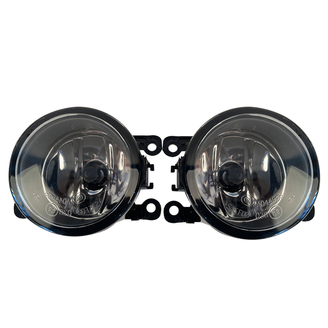 Automobile Front Fog Lamp for Nissan X-Trail Qashqai Mitsubishi Pajero a Pair Universal