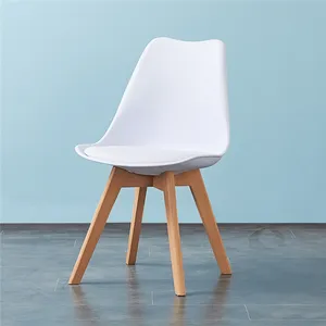 personalizar la silla de comedor Suppliers-Fábrica OEM ODM de muebles para el hogar elegante Tulip silla moderna nórdicos sillas de comedor con madera de haya de piernas de madera