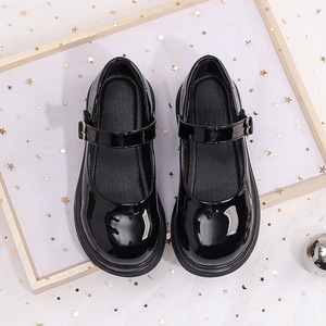 2026 New Children's Princess Shoes for Girls Soft Sole Leather Shoes Heart Buckle Black Performance Shoes for Baby Girls - Product Image 3