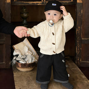 Cardigan en tricot acrylique de style coréen pour enfants, collection Printemps/Automne, <span class=keywords><strong>pull</strong></span> polyvalent à <span class=keywords><strong>col</strong></span> <span class=keywords><strong>rond</strong></span> de couleur unie pour bébé garçon - Product Image 2