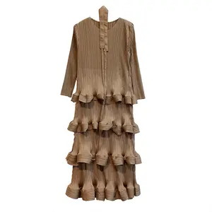 प्लीटेड हाई-एंड ड्रेस, शरद ऋतु का नया डिज़ाइन, स्वभाव और उम्र कम करने वाली केक स्कर्ट