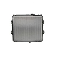 164005B600 164005B590 164005B820 pour TOYOTA Hilux Picup LN165 LN190 LN170 LN165 Radiateur de voiture Radiateur de refroidissement Radiateur d'eau