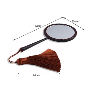 กระจกโลหะทรงกลมวินเทจ พร้อมหูจับเคลือบอ่อนและพู่ห้อย - Product Image 3