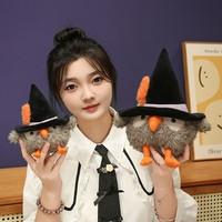 Peluche hibou chapeau de sorcière d'Halloween en gros, jouet en peluche oiseau gris moelleux pour canapé, table, décoration d'Halloween, cadeau de fête pour enfants
