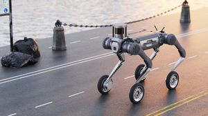 Robot Inteligente Unitree B2, Diseño de 4 Patas, Robot Perro Inteligente, Robot Industrial Inteligente para Inspección y Combate de Incendios - Product Image 4