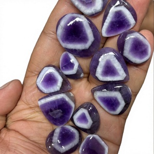 FAIJAN GEMS Gemas de Amatista Natural Hechas a Mano, Cristales de Diferentes Formas para Joyería, Lote a Precio de Mayoreo de Rajasthan - Product Image 1