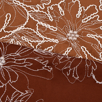 Tissu brodé floral marron à prix d'usine, motif grande fleur blanc écologique pour robe de femme, nappe et décoration