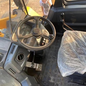 ปั๊มไฮดรอลิก MOOG สำหรับรถตักล้อยาง 856H รับน้ำหนัก 5 ตัน สภาพดี อะไหล่หลักประสิทธิภาพสูง - Product Image 5