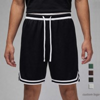 Toptan Özel Logolu Düz Renk Polyester Basketbol Spor Salonu Erkek Şortu Atletik Açık Hava Antrenman Spor Giysisi