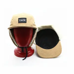 Venta caliente material de pana SnapBack sombrero de invierno con orejeras
