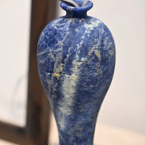 Jarrón de mármol azul boliviano hecho a mano de primera calidad, decoración artística elegante para sala de estar y dormitorio - Product Image 1