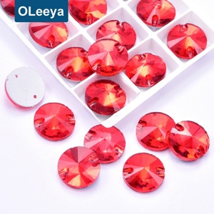 OLeeya Perles Rondes Rouges à Coudre, Bijoux en Strass, 8mm à 18mm, Strass en Verre Rivoli Flatback Light Siam à Coudre en Gros pour Vêtements - Product Image 1