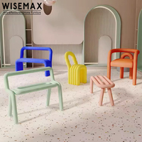 WISEAMX FURNITURE Canapé de loisirs contemporain unique structure en métal dossier creux design 2 places canapé chaise pour salon hôtel