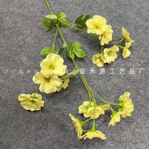 Flor de Margarita Artificial Junheyuan, Rama Individual con Pétalos Blancos, Decoración para el Hogar y Bodas - Product Image 2