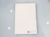 Peinture pour bois PU blanc mat 3K, haute teneur en solides 80%, faible COV 30, brillance 30, pour portes en bois, production de masse, meubles, travail du bois
