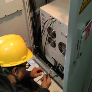 Convertisseur Sinusoïdal Haute Puissance Shan Shuo 220V DC vers AC 220V 8000W de Qualité Industrielle pour Salle Informatique et Sous-station - Product Image 3