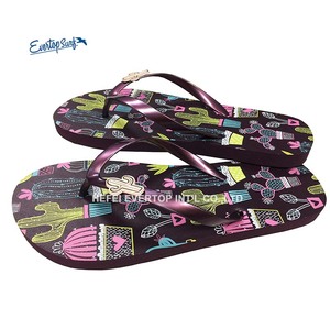 Pantoufles d'été pour femmes bon marché, sandales <span class=keywords><strong>de</strong></span> plage, diapositives, meilleur prix, tongs plates pour femmes en PVC, style roman pour femmes - Product Image 3